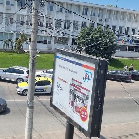 Central Apartament La Malul Marii 3 Camere & Living Mangalia Exterior photo